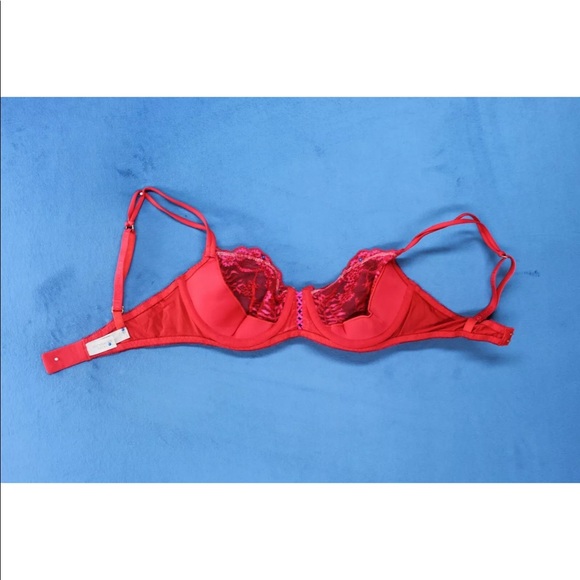 Victoria's Secret Crystal Lace Unlined Demi Bra - Picture 8 of 8